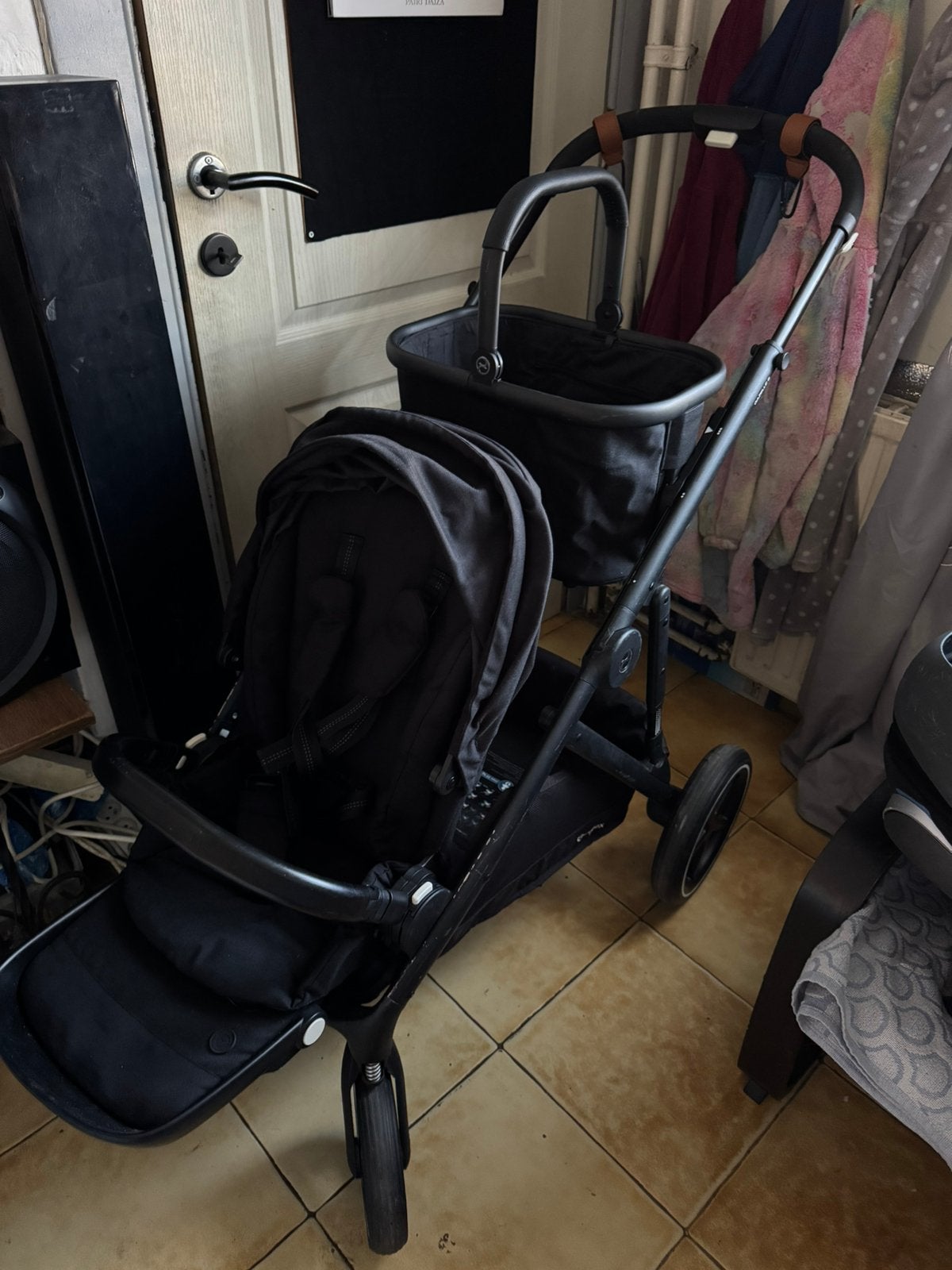 Cybex, Enlèvement, Comme neuf