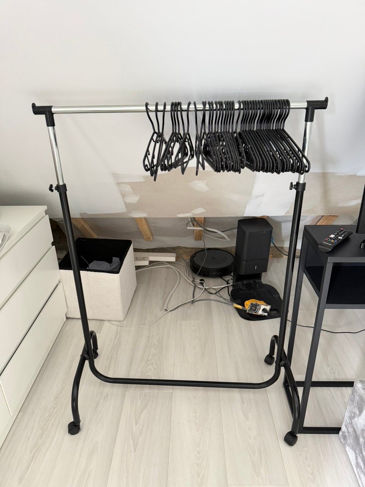 kleding rek incl hangers, Ophalen, Zo goed als nieuw