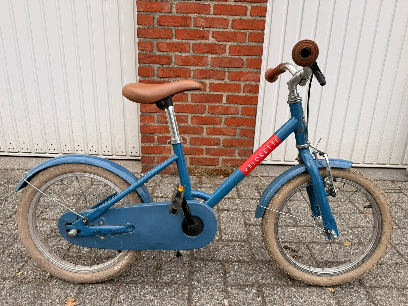 Blauwe Veloretti 16 inch, Fietsen en Brommers, Fietsen | Kinderfietsjes, Ophalen, Zo goed als nieuw, Terugtraprem, 16 tot 20 inch