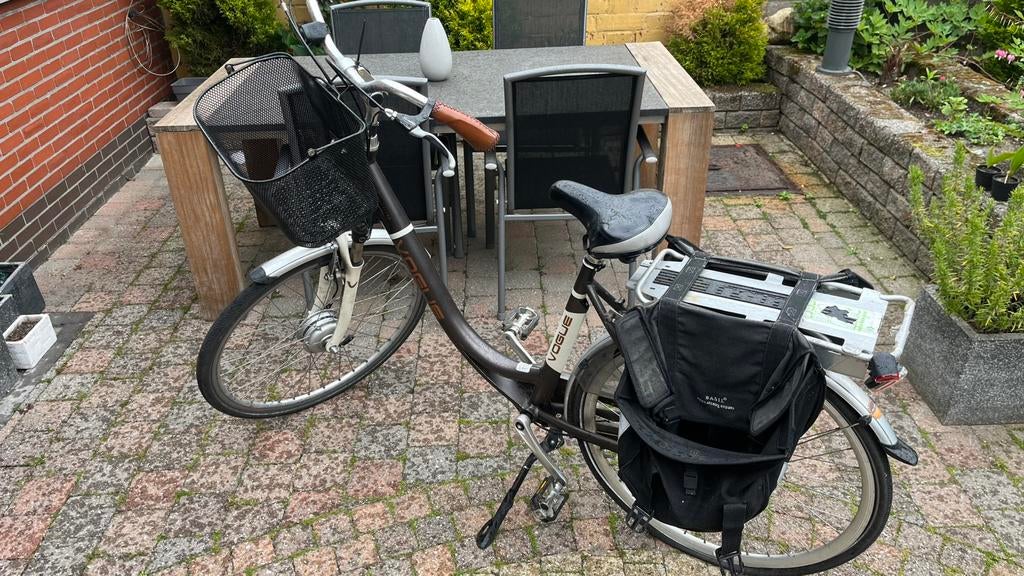 Damenfiets, Fietsen en Brommers, Ophalen, Zo goed als nieuw
