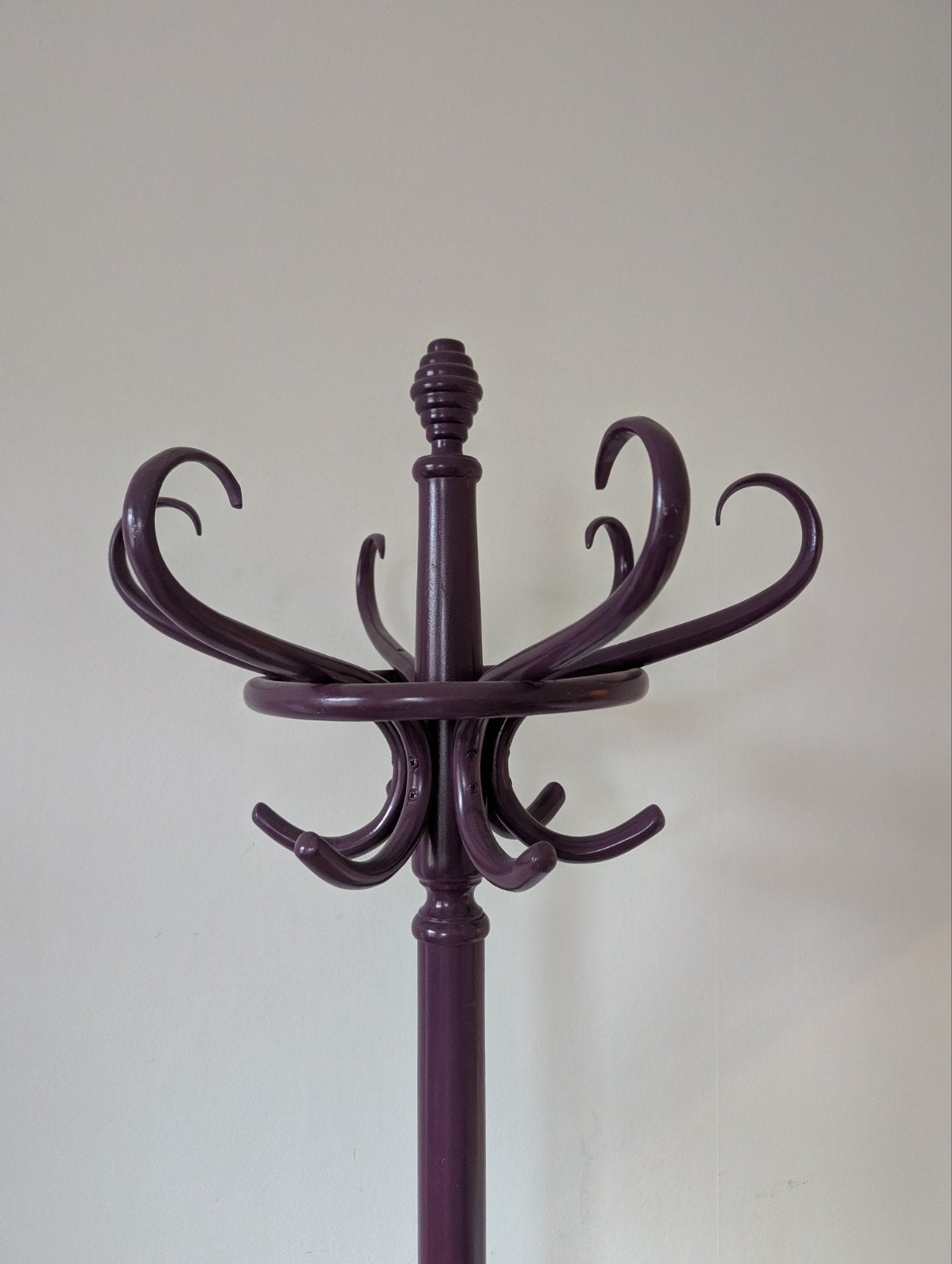Kapstok Habitat Thonet, Ophalen