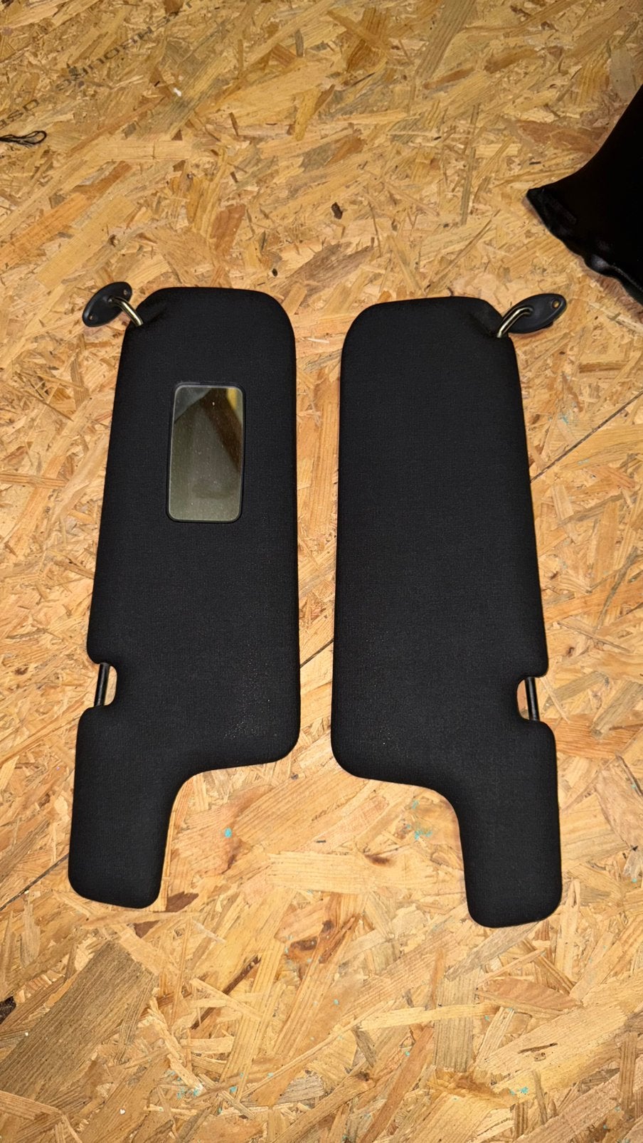Originele zwarte zonnekleppen BMW E30 (M3 / M-Tech), Enlèvement, BMW