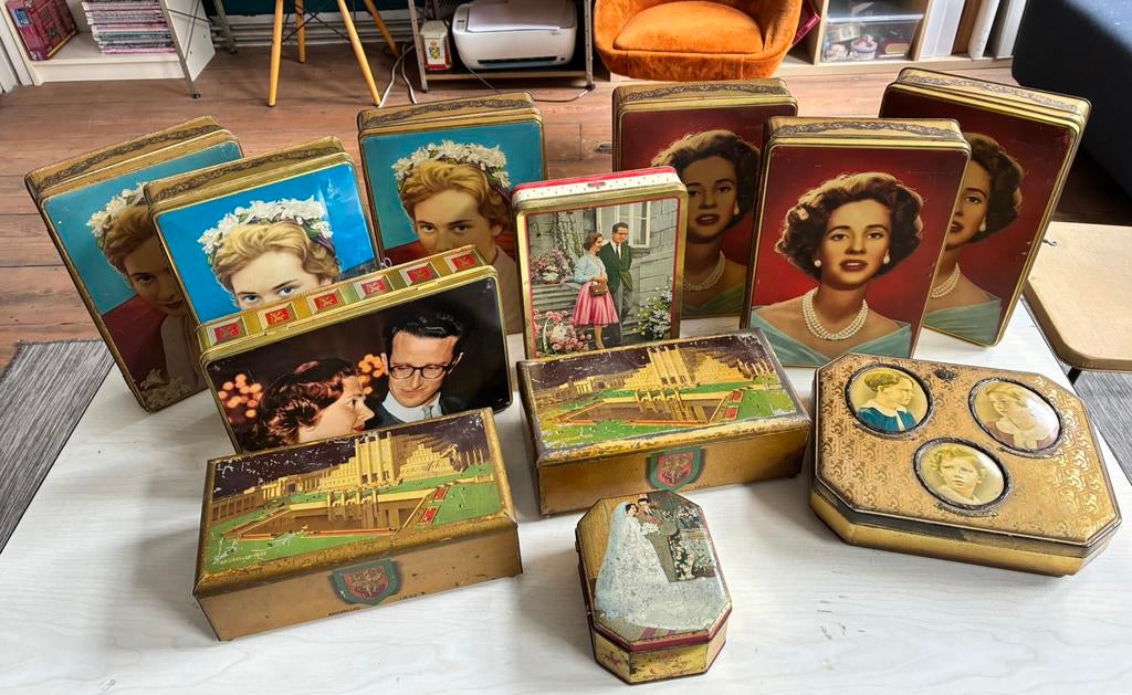 Set dozen koningshuis, Verzamelen, Ophalen, Gebruikt