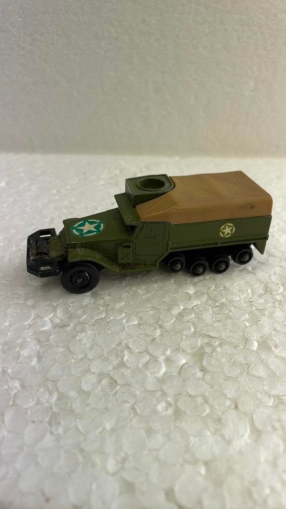 Matchbox Battle Kings 108 Half Track, Enlèvement ou Envoi, Comme neuf, Matchbox