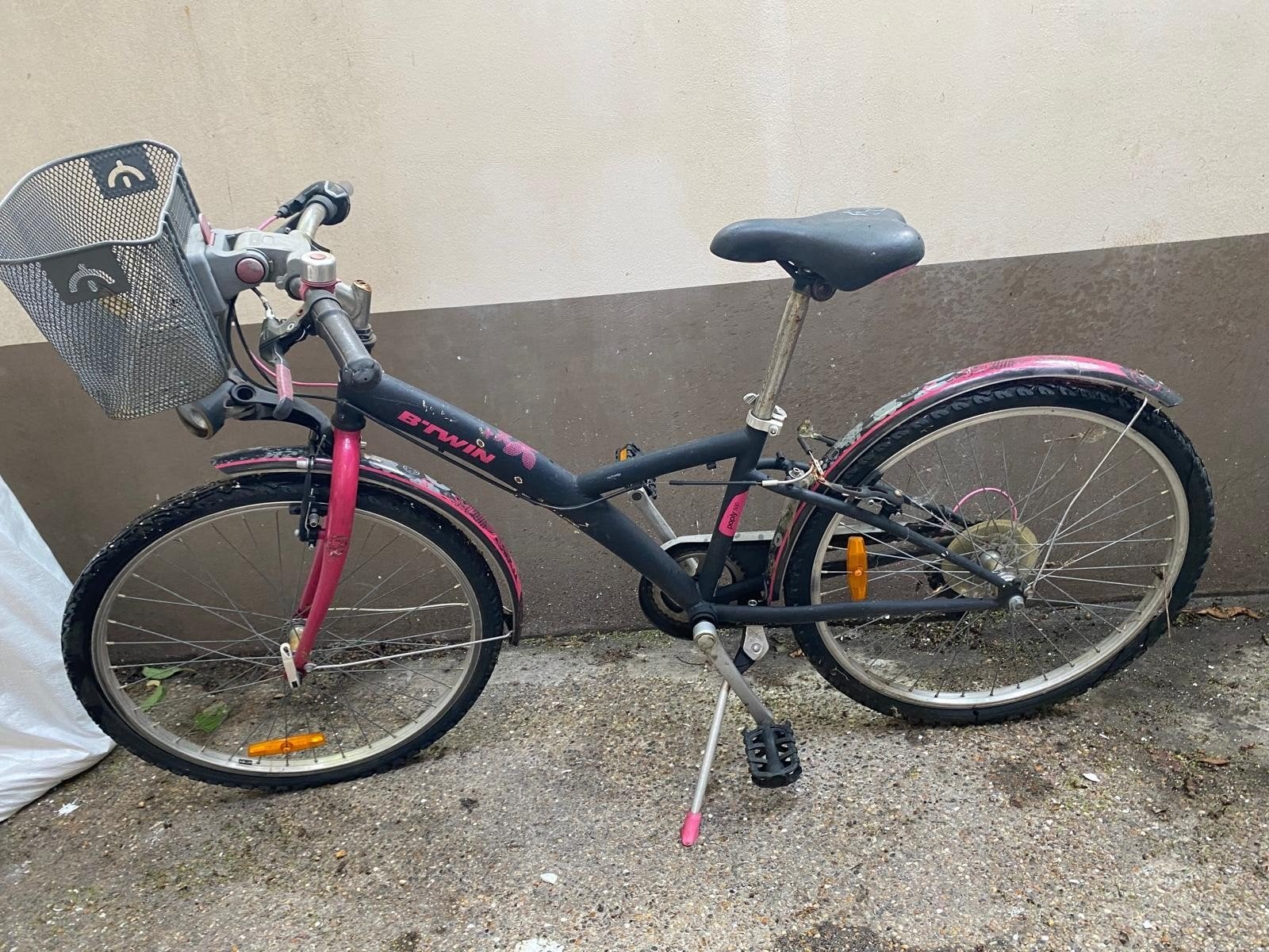 Vélo pour adolescent très très peu utiliser, Vélos & Vélomoteurs