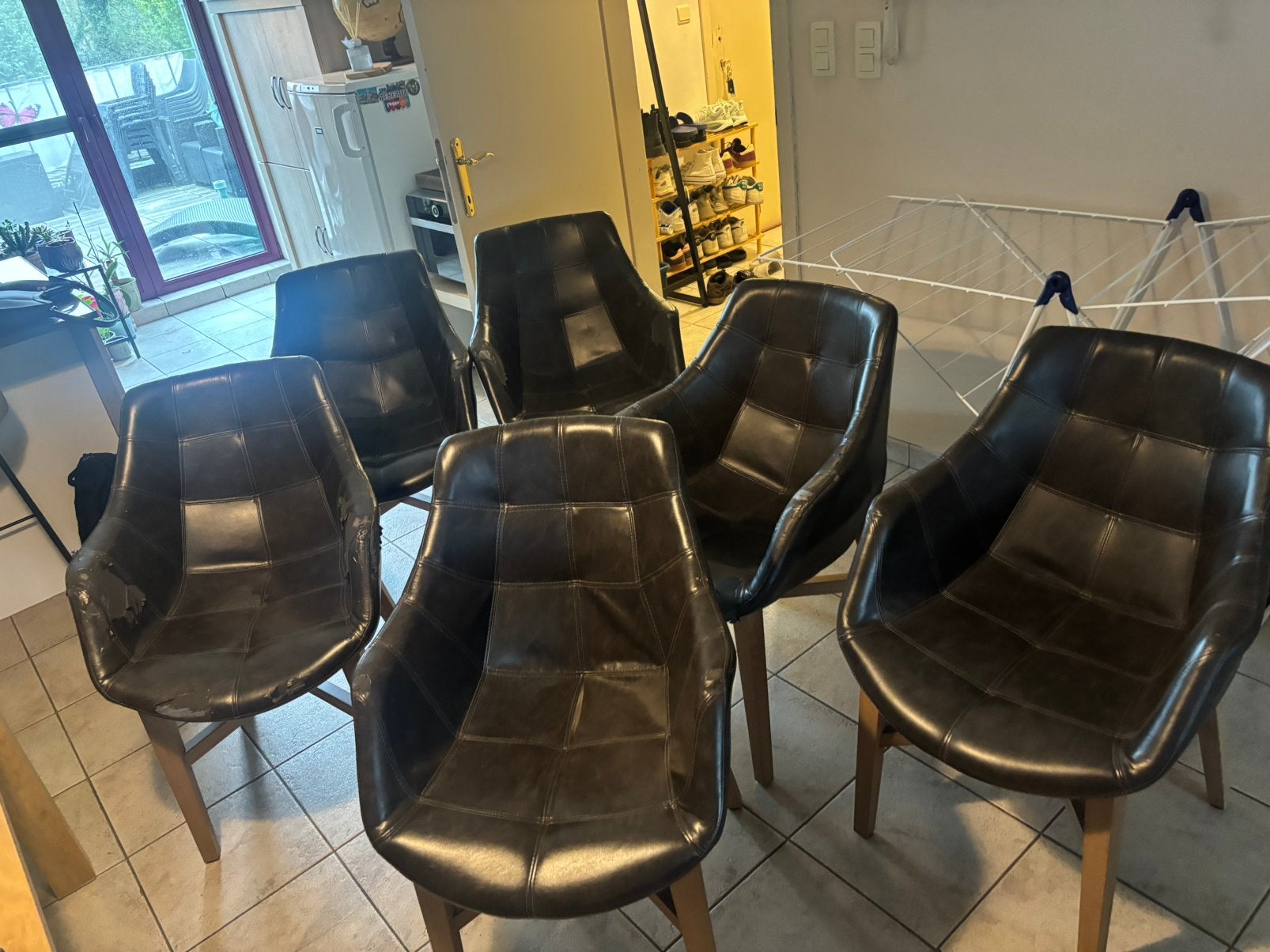 Gratis zes stoelen, Ophalen, Zo goed als nieuw