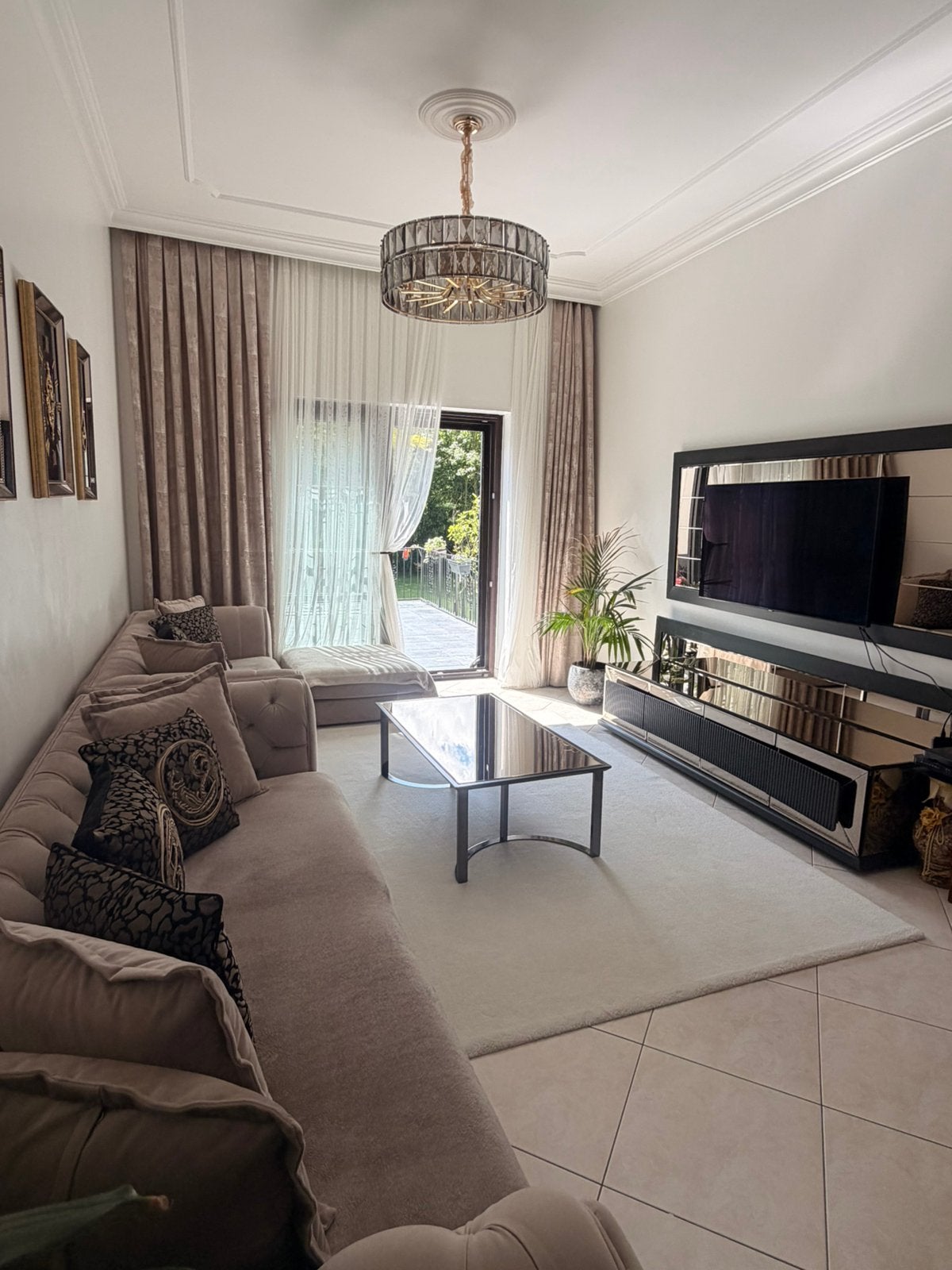 Salon a vendre 2 canapes, meubels tv et pouf, Maison & Meubles, Canapés | Salons, 75 à 100 cm, 250 à 300 cm, Quatre personnes ou plus