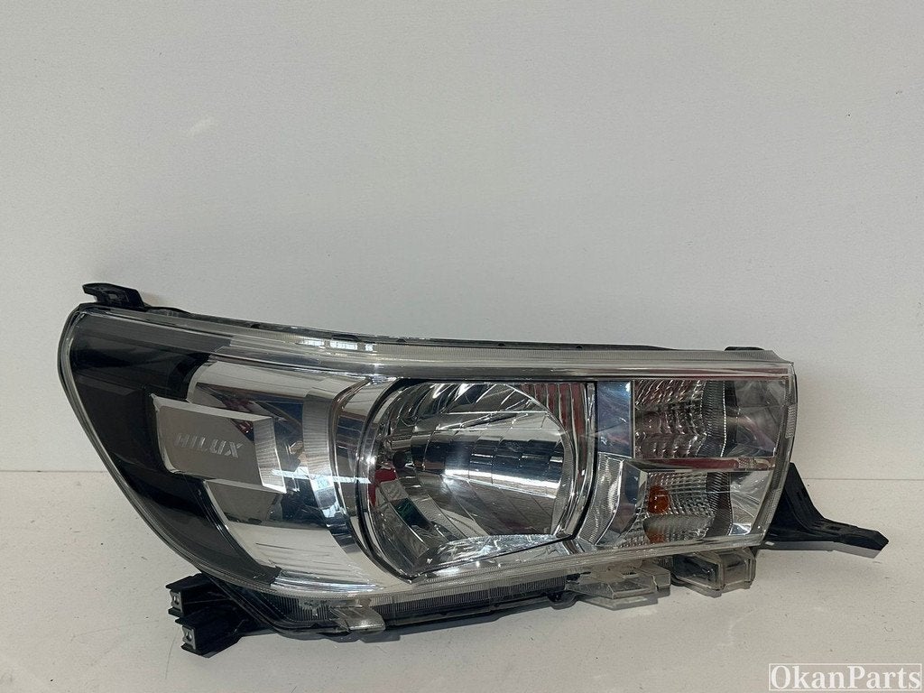 Toyota Hilux rechter koplamp rechts, Gebruikt, Toyota
