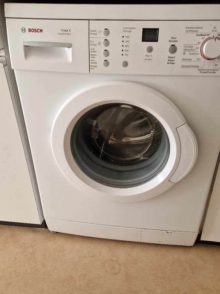 Machine à laver Bosch A +++. 1400trs, Enlèvement, Comme neuf, Chargeur frontal