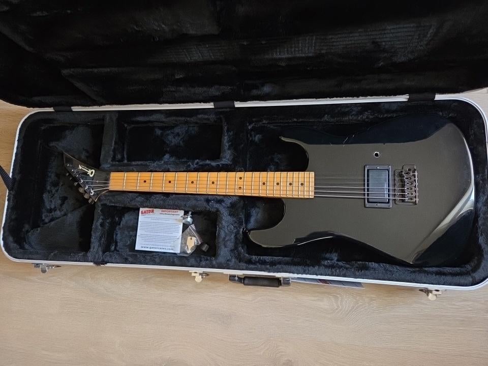 Charvel model 1, Ophalen of Verzenden, Zo goed als nieuw, Solid body