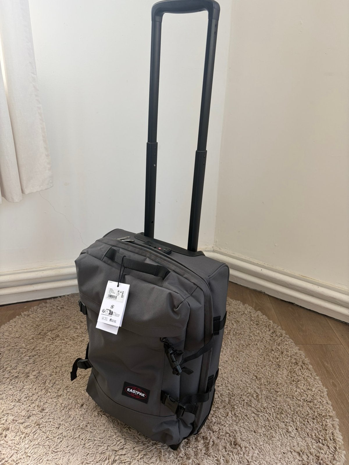 Handbagage Eastpack splinternieuw, Bijoux, Sacs & Beauté, Sacs | Sacs de voyage & Petits Sacs de voyage, Neuf, Gris, Roulettes