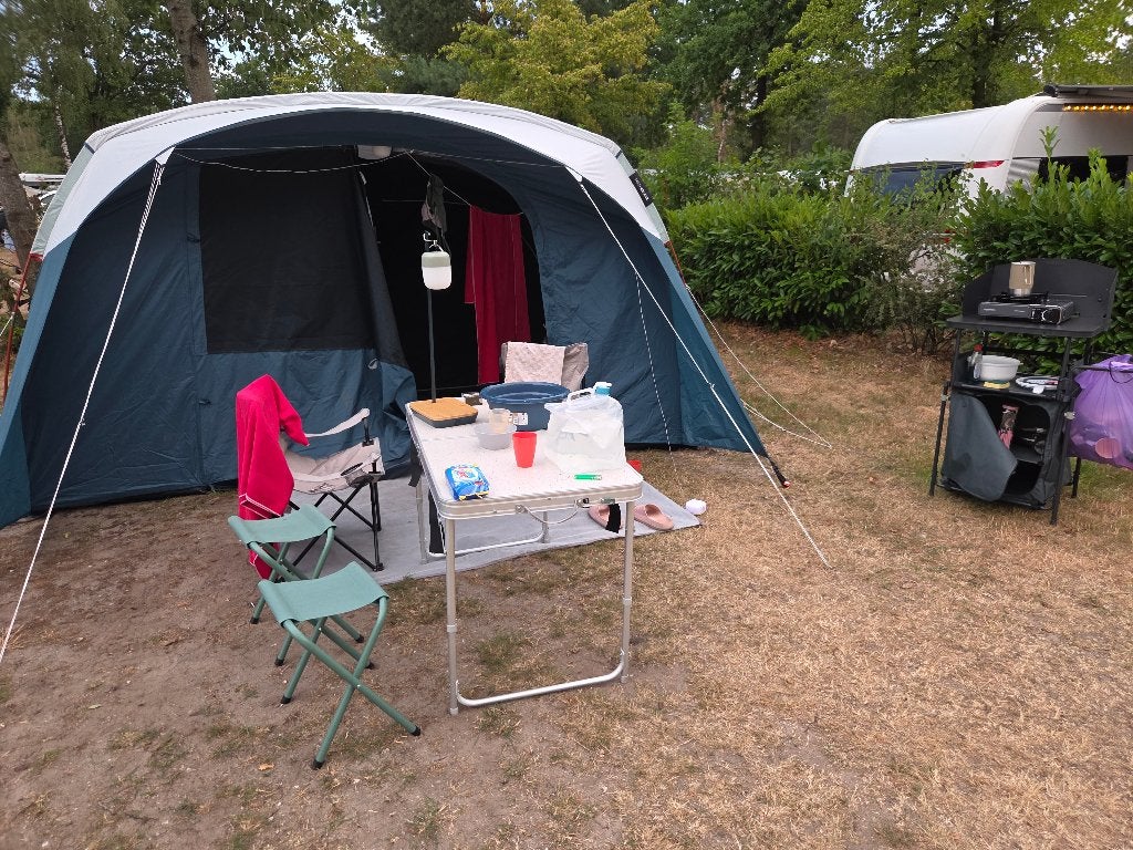 Quechua arpenaz 5.2 tent, Enlèvement, Comme neuf, Jusqu'à 2