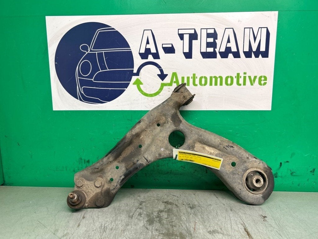 BRAS DE SUSPENSION AVANT GAUCHE (TRIANGLE) Fabia II (5J), Utilisé, Info@skoda-auto.de, Skoda, Max-Planck-Straße  3-5
64331  Weiterstadt, DE