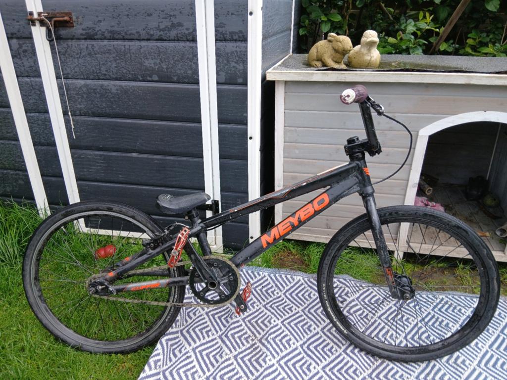 Bmx rece, Fietsen en Brommers, Ophalen of Verzenden, Gebruikt, Velgrem, Meybo