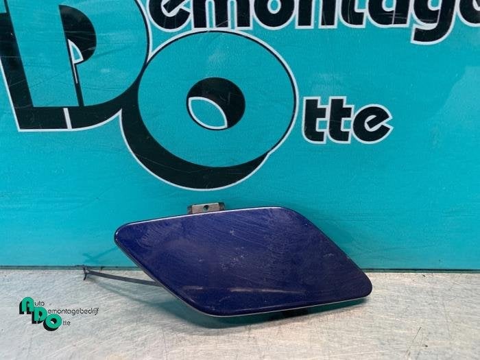 Protection crochet de remorquage avant d'un Audi Q3 (Q3 18-), -, 3 mois de garantie, Audi, Utilisé