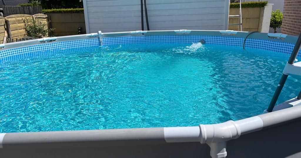 Ensemble de piscine haut de gamme Intex Prism Frame, Jardin & Terrasse, Enlèvement, Comme neuf, Autres types