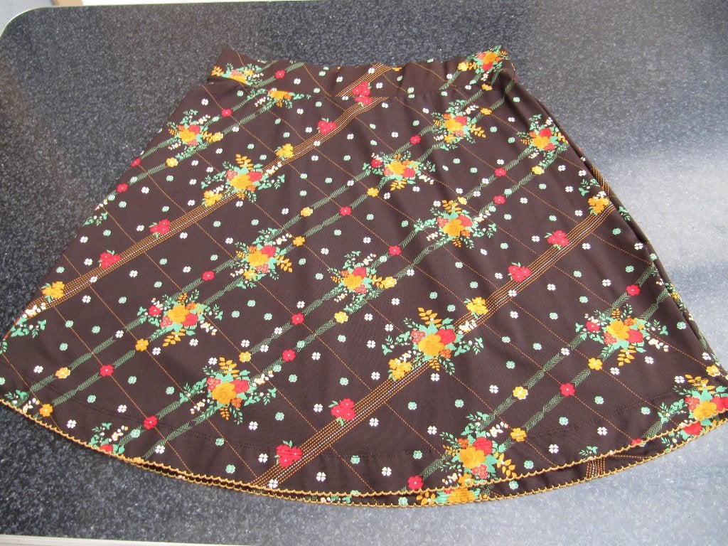 rok Lola & Liza 42 nieuw bloemen bruin en geel, Bruin, Lola & Liza, Maat 42/44 (L), Nieuw