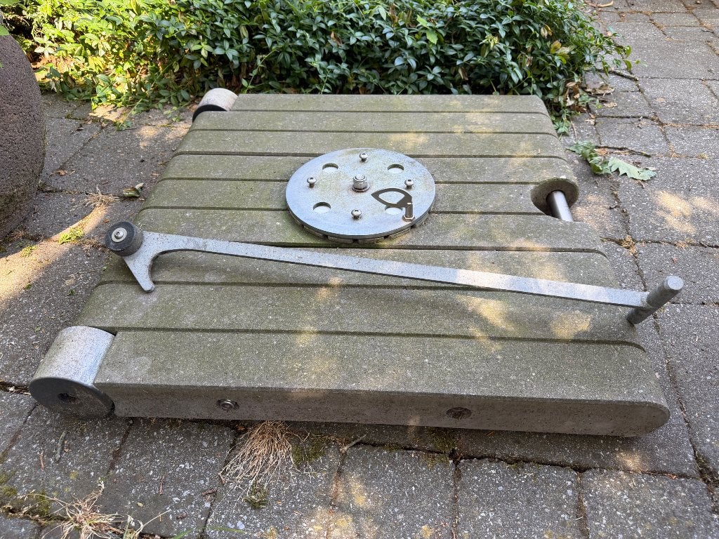 Zware verrijdbare parasolvoet voor zweefparasol – 90-120 kg, Ophalen of Verzenden, Gebruikt, 100 tot 250 mm, Overige typen