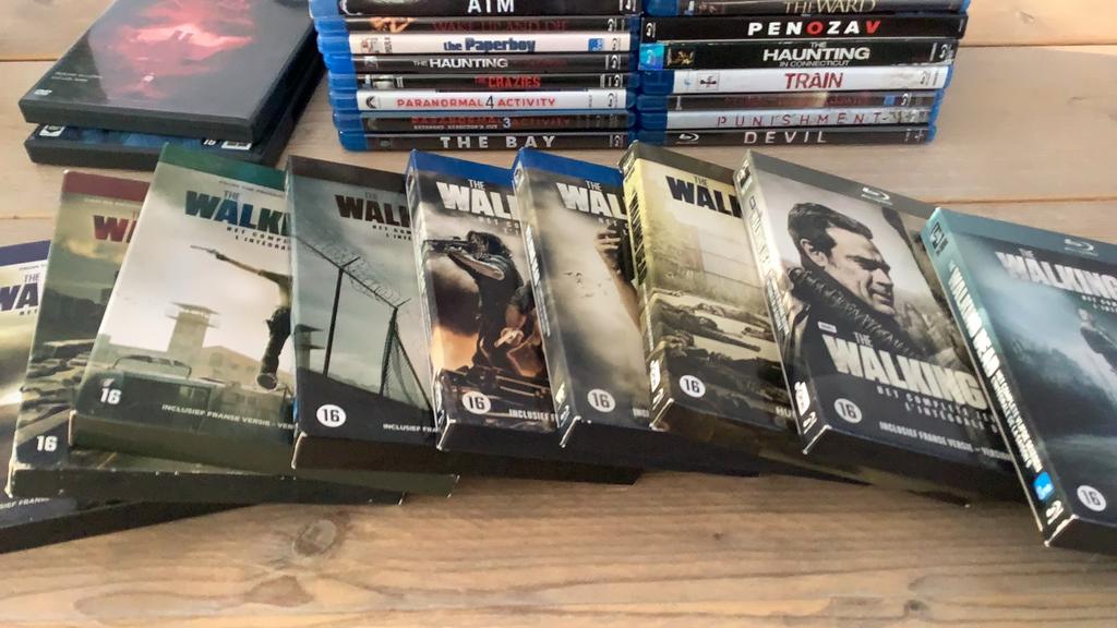 The walking dead - de 1ste 9 seizoenen, Cd's en Dvd's, Ophalen of Verzenden, Zo goed als nieuw