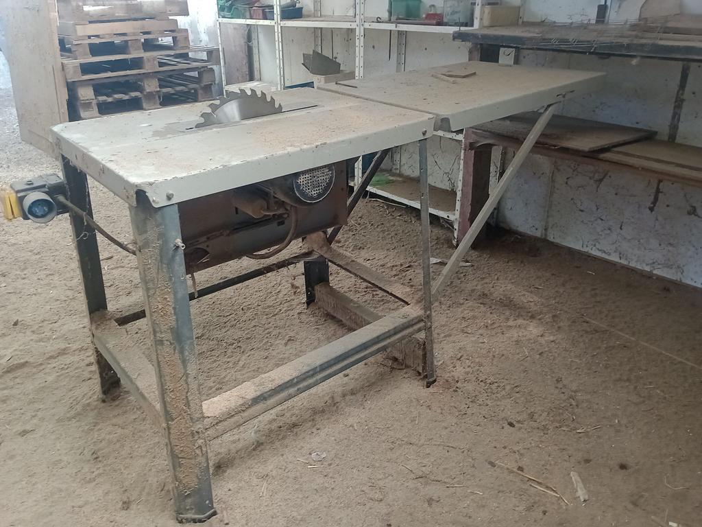 Tafelzaag, Doe-het-zelf en Bouw, Ophalen, Gebruikt
