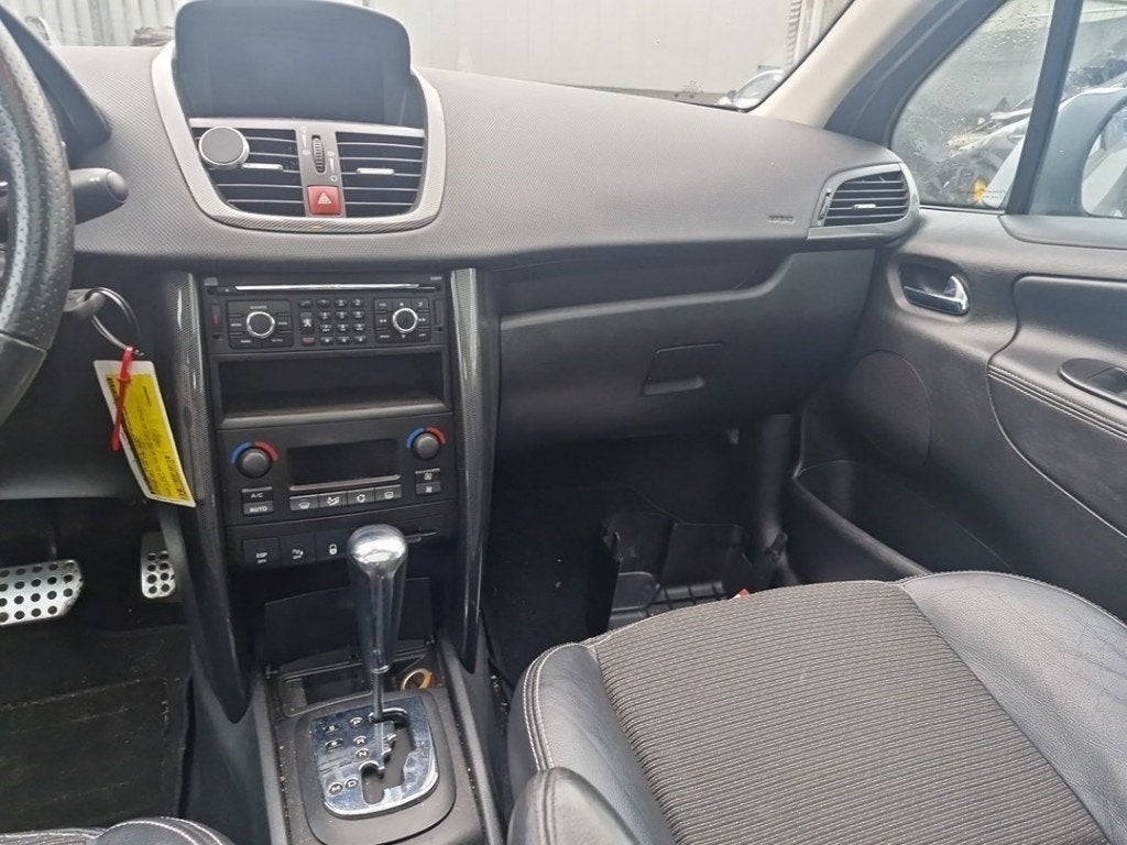 AUTOMAAT POOK ABS Peugeot 207 / 207+ (WA / WC / WM), Kontakt-peugeot@peugeot.com, Gebruikt, Peugeot Deutschland GmbH, Bahnhofsplatz
65423  Rüsselsheim, DE