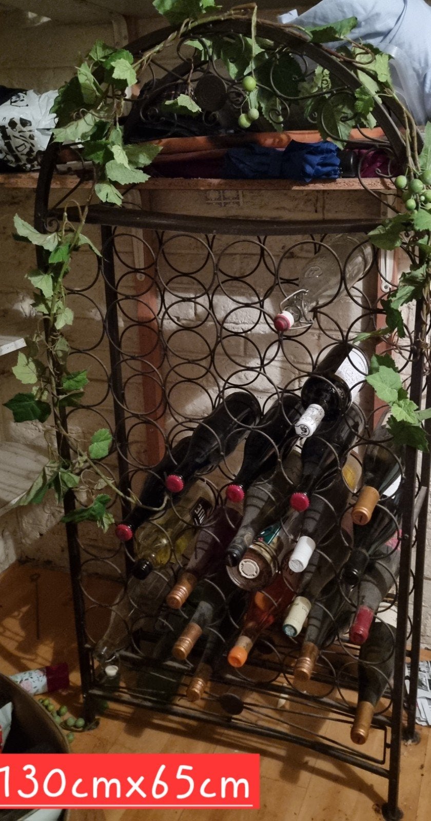 porte bouteilles en fer forgé, 25 bouteilles ou plus, Comme neuf, Enlèvement, Métal