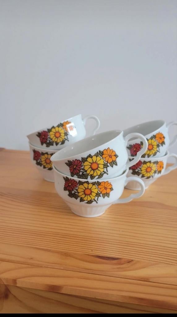 Ensemble de tasses, Maison & Meubles, Enlèvement, Tasse(s) et/ou soucoupe(s)