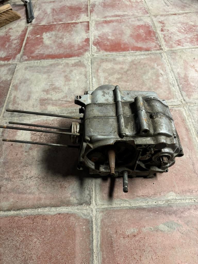 Bas moteur 4 vitesses manuel honda ct70H, Enlèvement ou Envoi, Utilisé