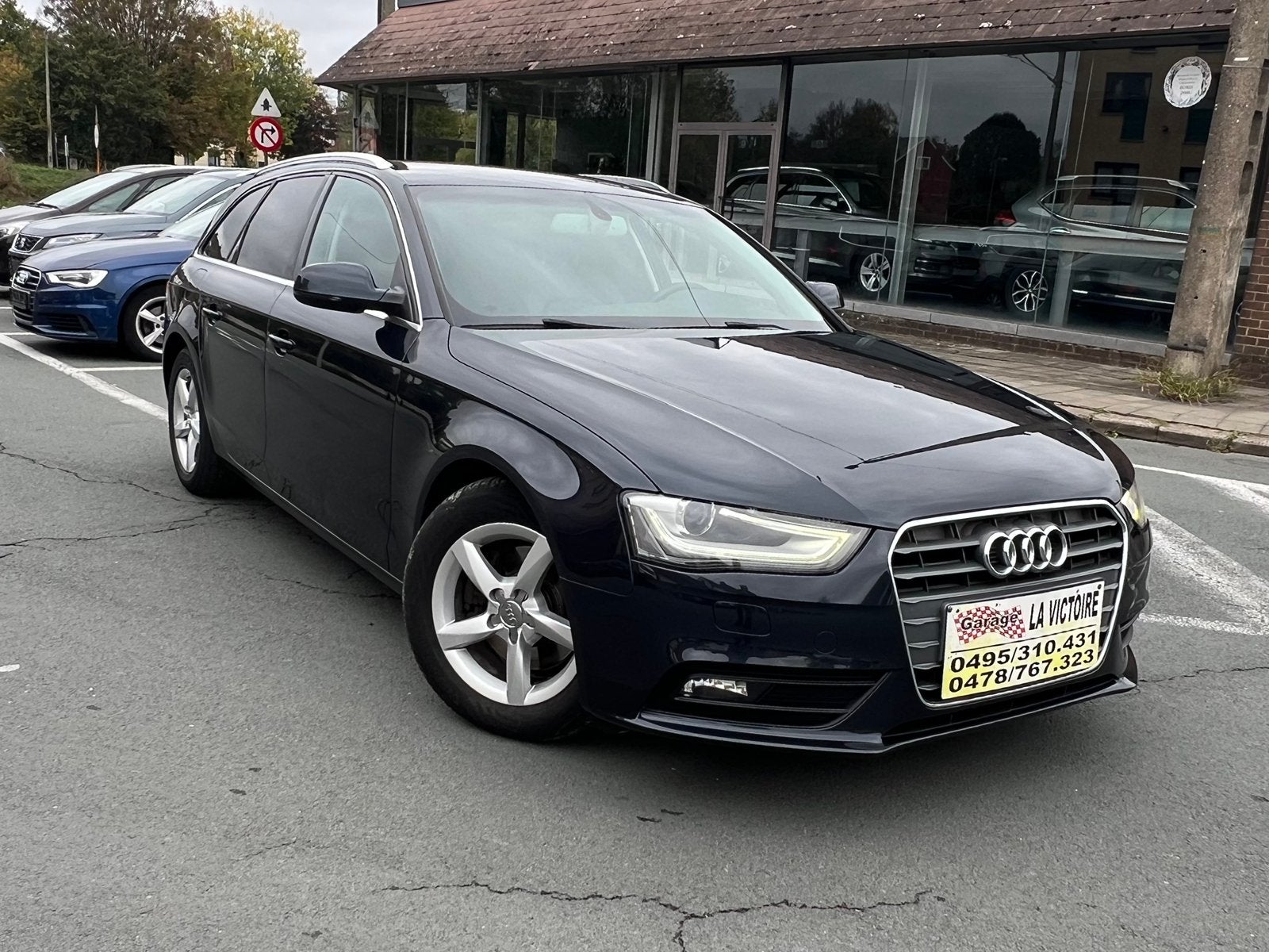Audi A4 break 2.0 TDi 2014année 158000km 100kw 0032478767323, Euro 5, Zwart, 4 cilinders, Blauw