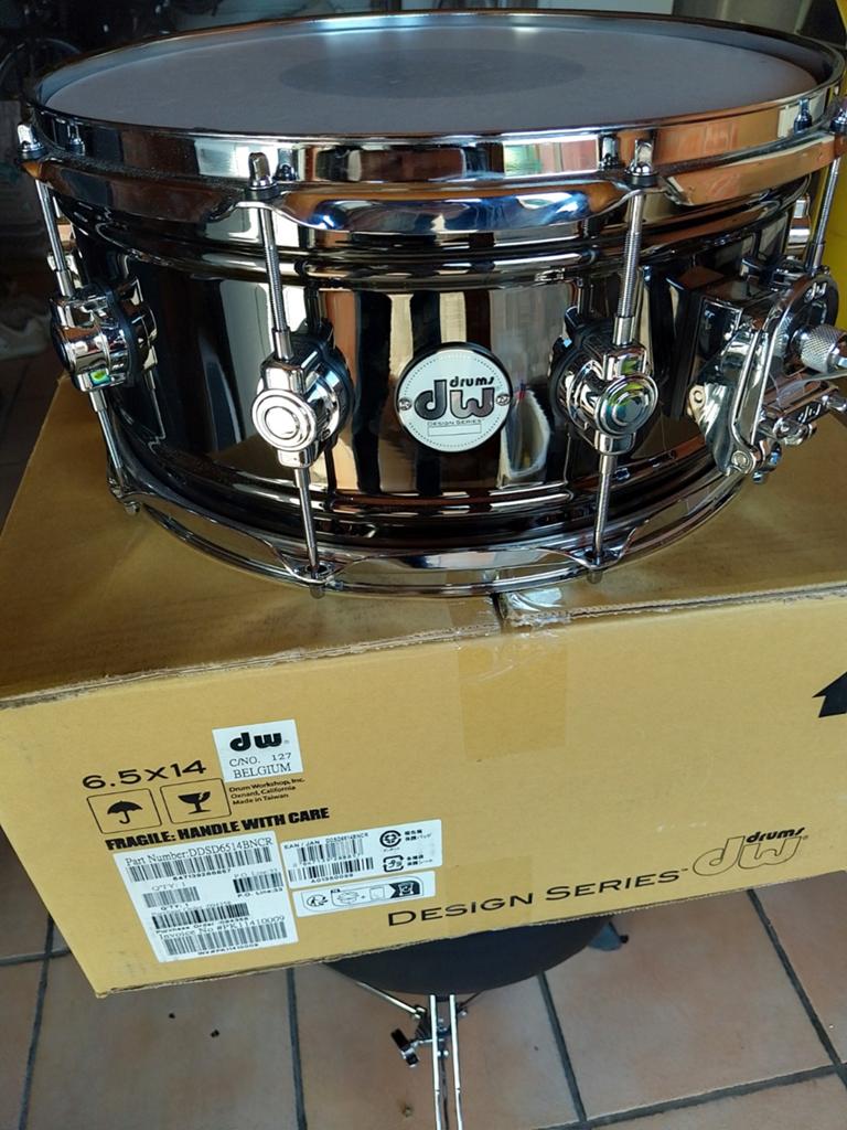 Dw design brass snare, Muziek en Instrumenten, Ophalen, Zo goed als nieuw, Overige merken