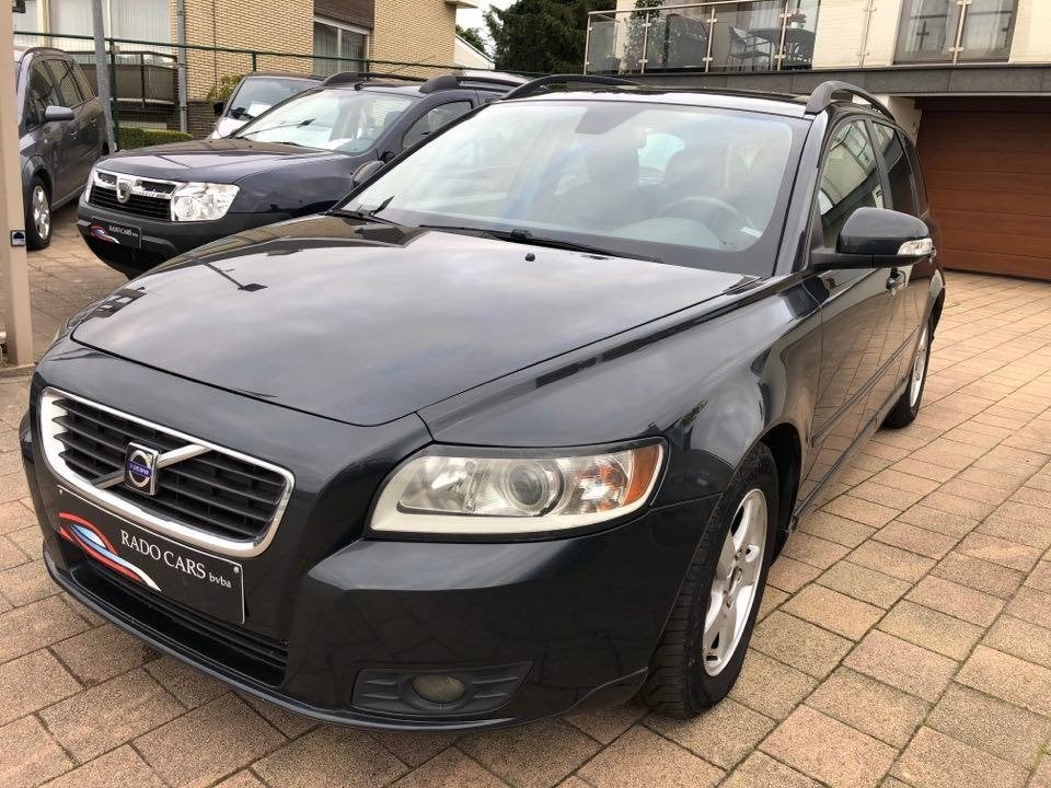 Volvo V 50 Diesel à partir de 2010, Autos, Euro 5, Entreprise, Boîte manuelle, 5 portes