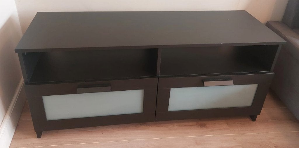 IKEA Brimnes Table TV – Noir, Maison & Meubles, Enlèvement, Utilisé, Moins de 50 cm, 50 – 75