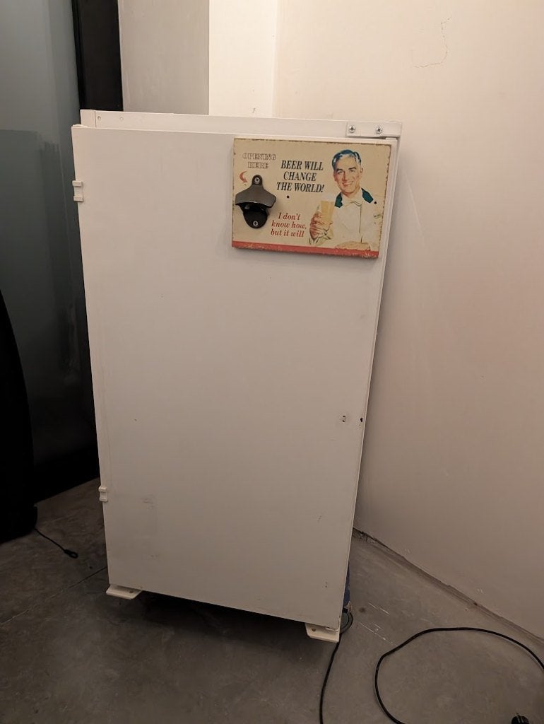 Whirlpool Koelkast tafelmodel, Elektronische apparatuur, Ophalen, Gebruikt, Met vriesvak