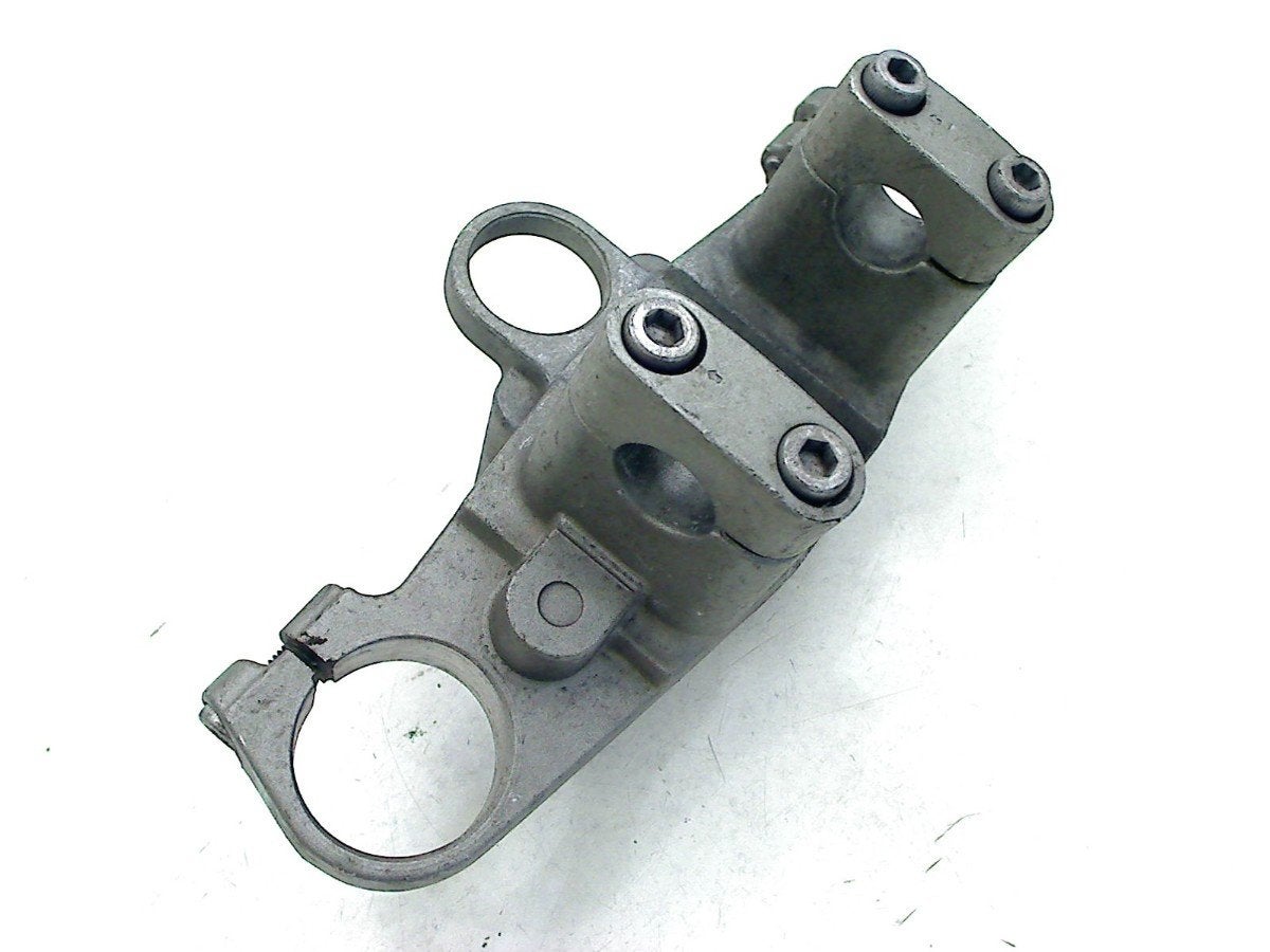 TOP YOKE TROIS POINTS Yamaha (4km), Dhr. S. di Majo, Utilisé, Info@cama-motorparts.nl, P.J. Troelstraweg 8 8
3144 CX  MAASSLUIS, NL