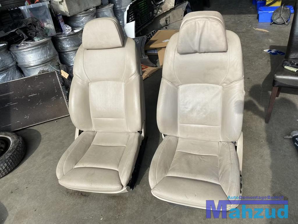 2012 BMW 7 serie F01 voorstoelen beige elektrisch met scherm, Petuelring 130
80788  Munich, DE, Gebruikt, Info@bmw.de, BMW