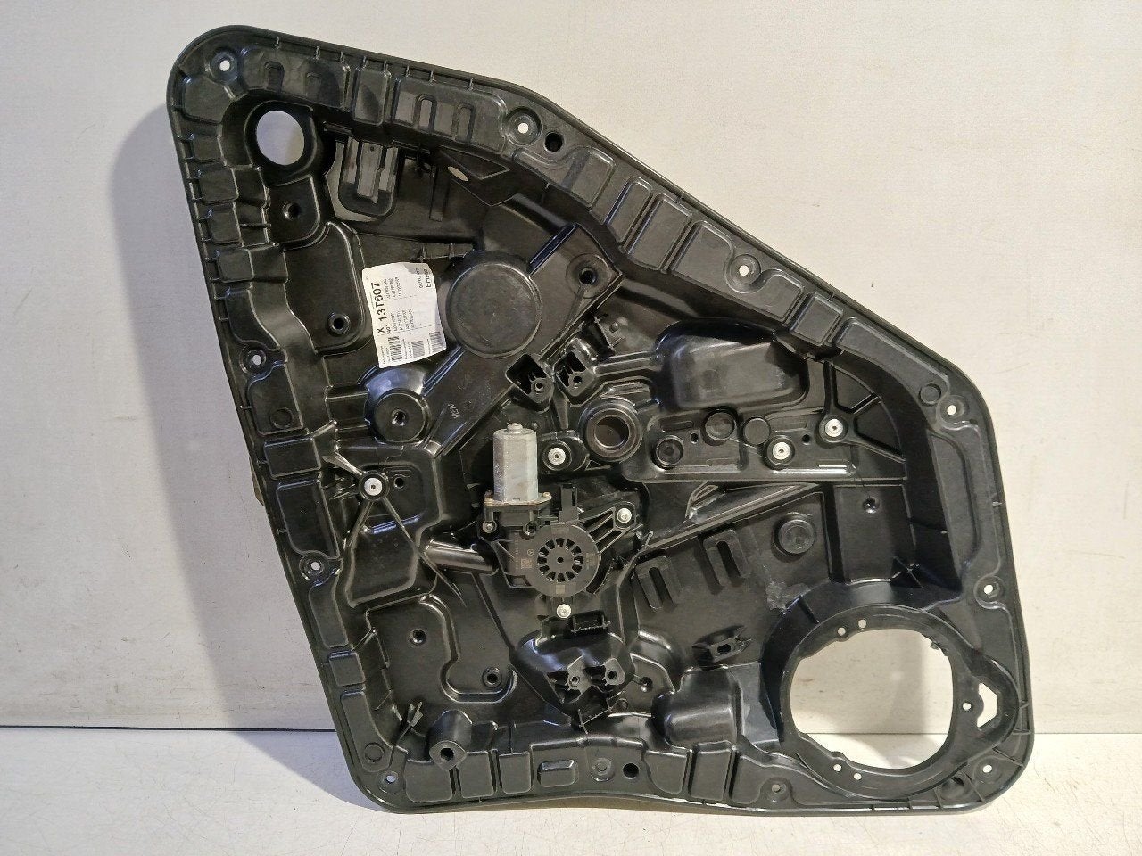 Raammechaniek elektrisch rechts achter Mercedes-Benz EQ-Klas, Onderdelen@venauto.nl, Van der Ven Autorecycling B.V., Gebruikt