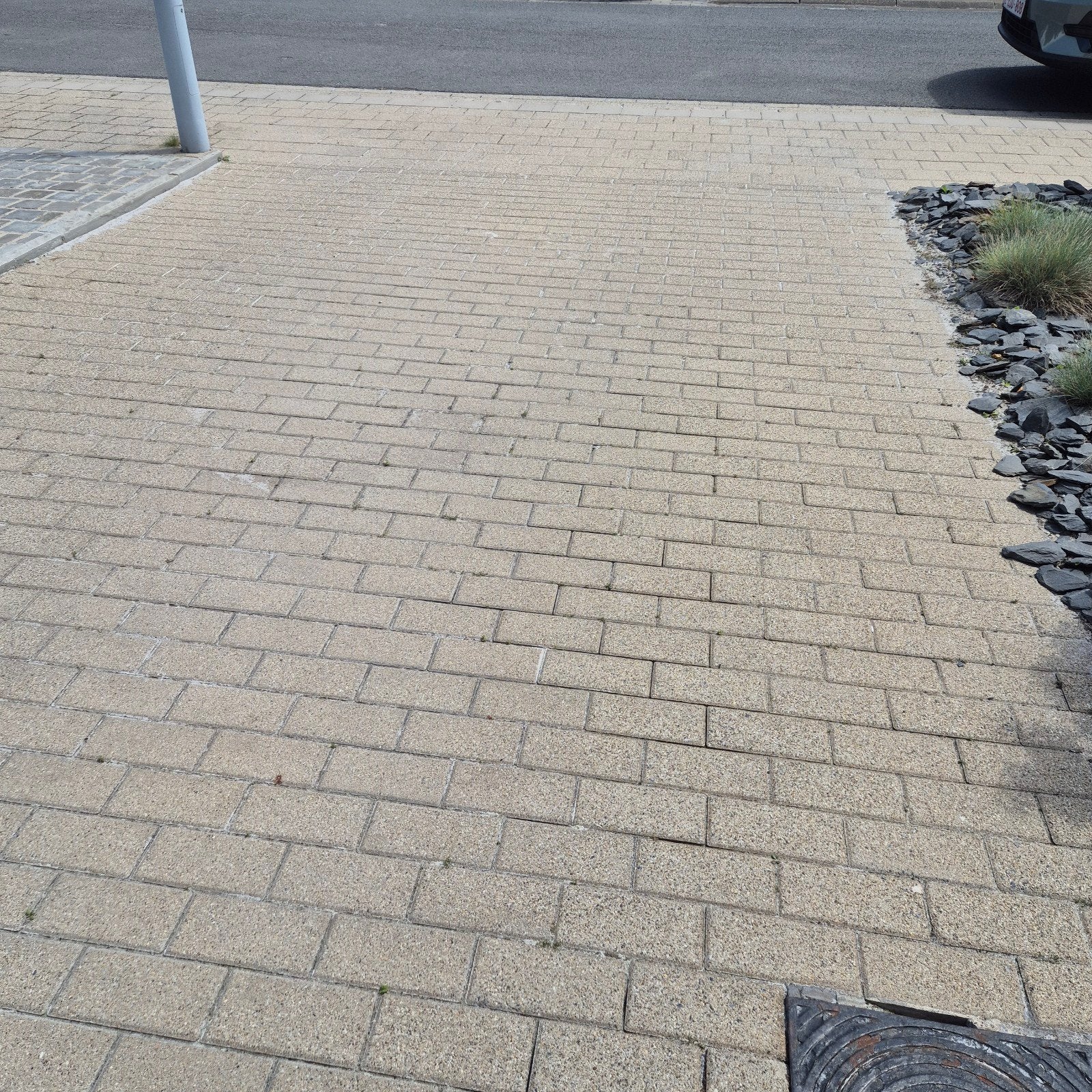 Gratis 60 vierkante mtr beige klinkers., Ophalen