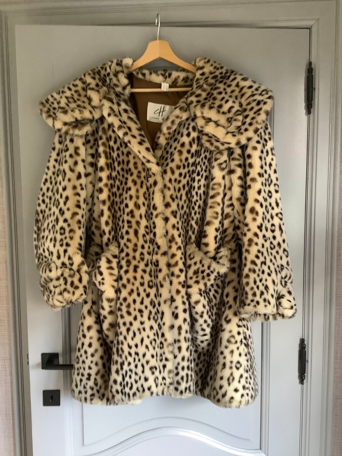 Mooie gevlekte jas maat 36, Vêtements | Femmes, Enlèvement, Comme neuf, Taille 36 (S)