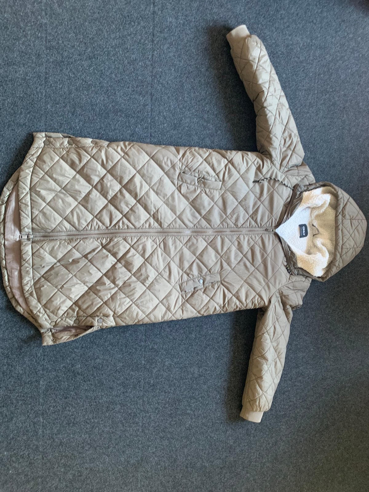 winterjas Only, Ophalen, Zo goed als nieuw