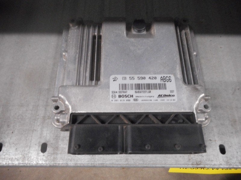 CALCULATEUR MOTEUR ECU Opel Cascada (delco55590420), Autos : Pièces & Accessoires, Opel, Opel Automobile GmbH, Utilisé, Kontakt-opel@opel.com