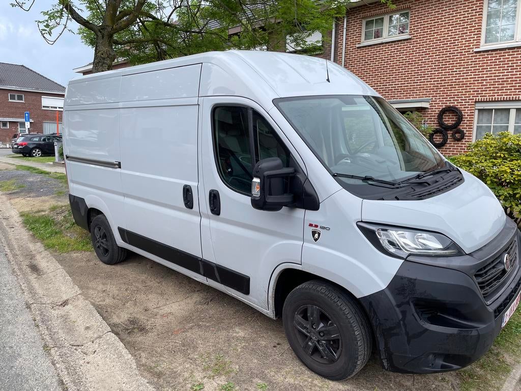 Fiat ducato, Auto's, Bestelwagens en Lichte vracht, Stof, Zwart, 4 cilinders, Beige