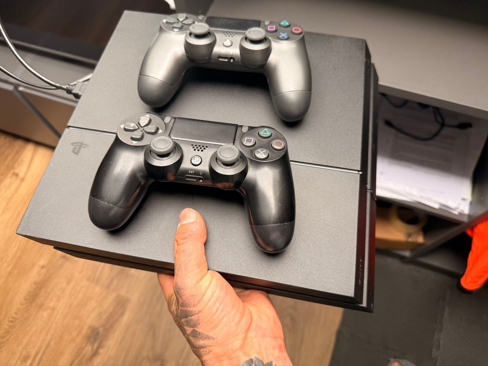 PS4 500gb with 1 controller original, Games en Spelcomputers, Spelcomputers | Sony PlayStation 4, Ophalen, Zo goed als nieuw