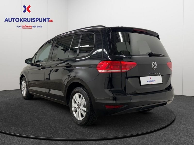 Volkswagen Touran 1.5TSI ACT OPF DSG, https://public.car-pass.be/vhr/4bf218d6-3121-4d62-af9f-b97a093d4790, Zwart, 151 g/km, 5 zetels