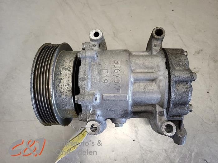 Pompe clim d'un Renault Kangoo, Renault, -, 3 mois de garantie, Utilisé
