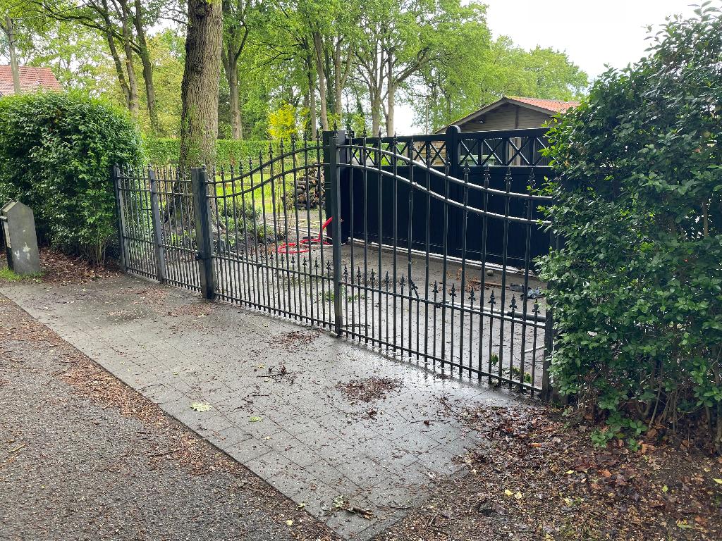 Poort, Jardin & Terrasse, Portes de jardin, Comme neuf, Portail battant, Acier, 150 à 200 cm, 200 cm ou plus, Enlèvement