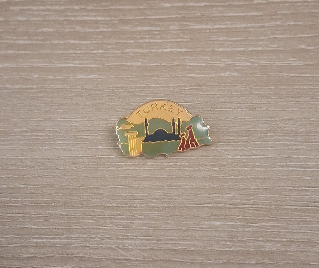 PIN - TURKEY - TURKIJE - TURQUIE, Verzamelen, Speldjes, Pins en Buttons, Verzenden, Gebruikt, Stad of Land, Speldje of Pin