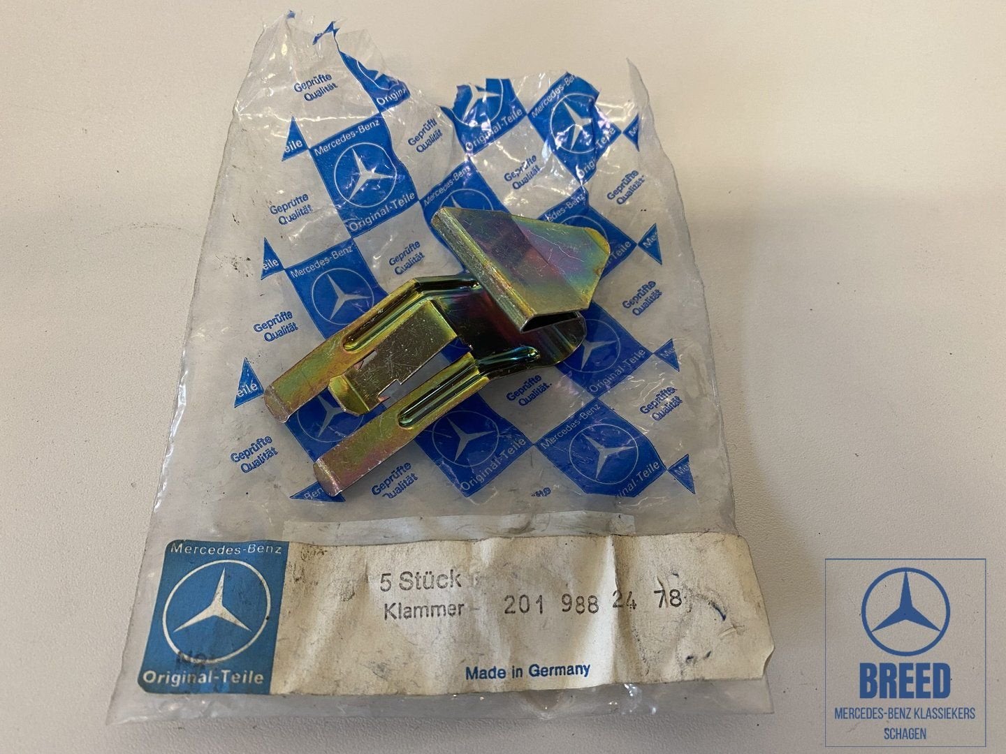 NOS klem dashboardpaneel linksonder voor Mercedes-Benz W201, Auto-onderdelen, -, Nieuw, Ophalen of Verzenden, -
