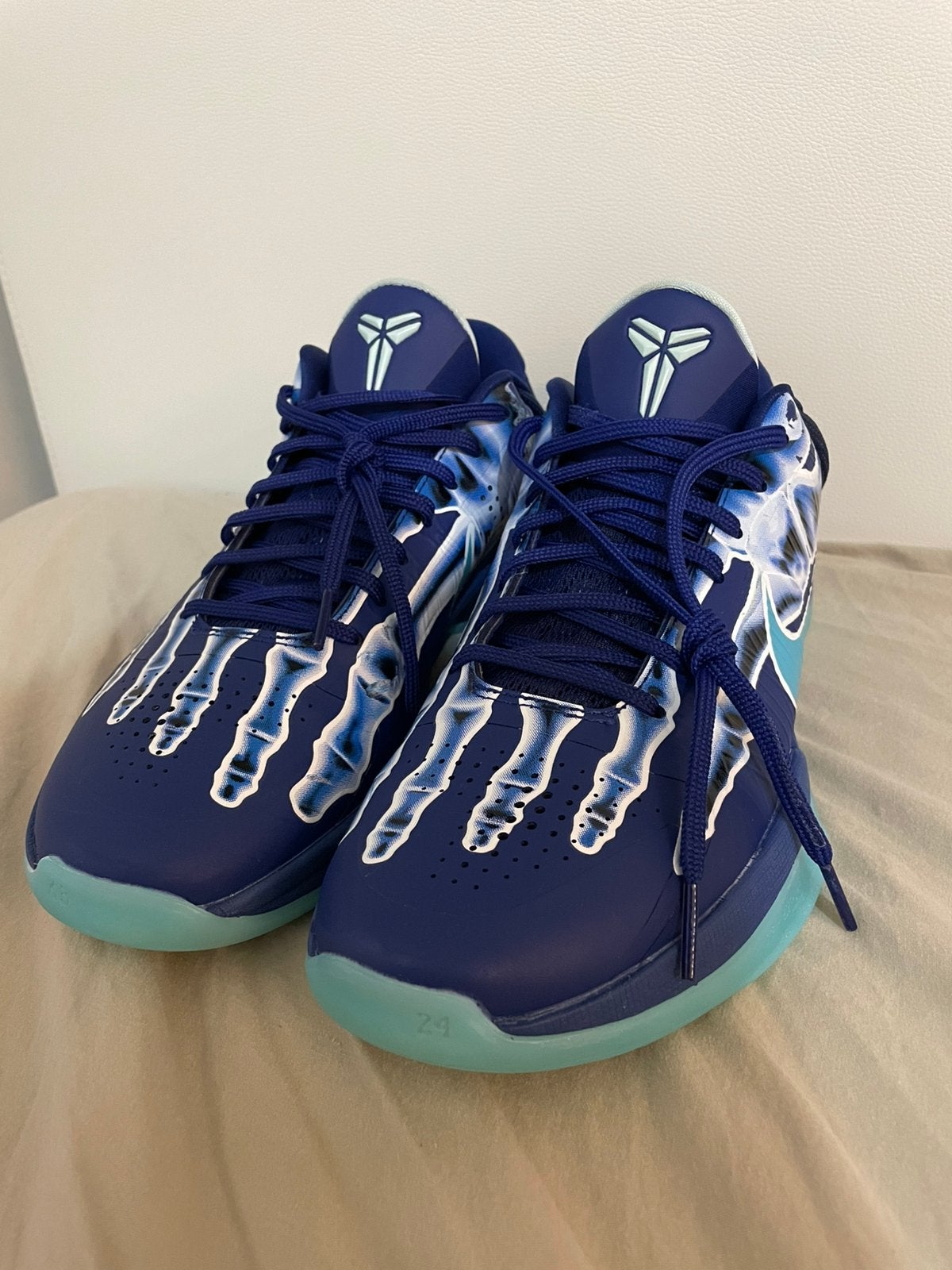 Basketbalschoenen kobe 5 X-ray, Sport en Fitness, Basketbal, Ophalen, Zo goed als nieuw