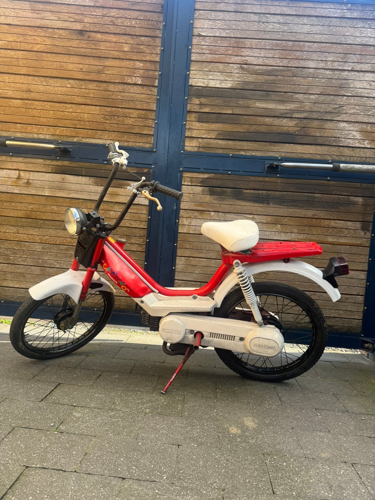 Projet Honda Camino, Enlèvement, Comme neuf