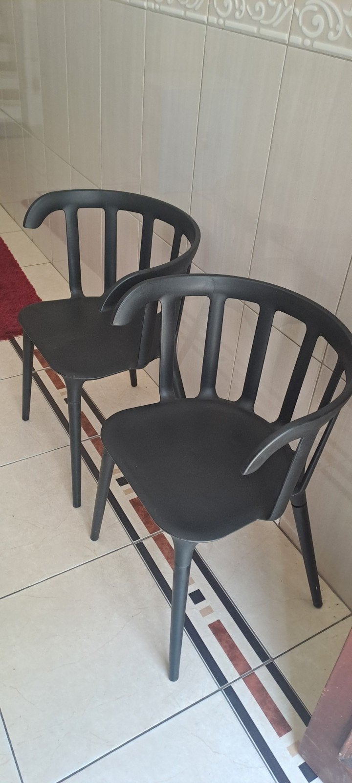2 chaises, Enlèvement